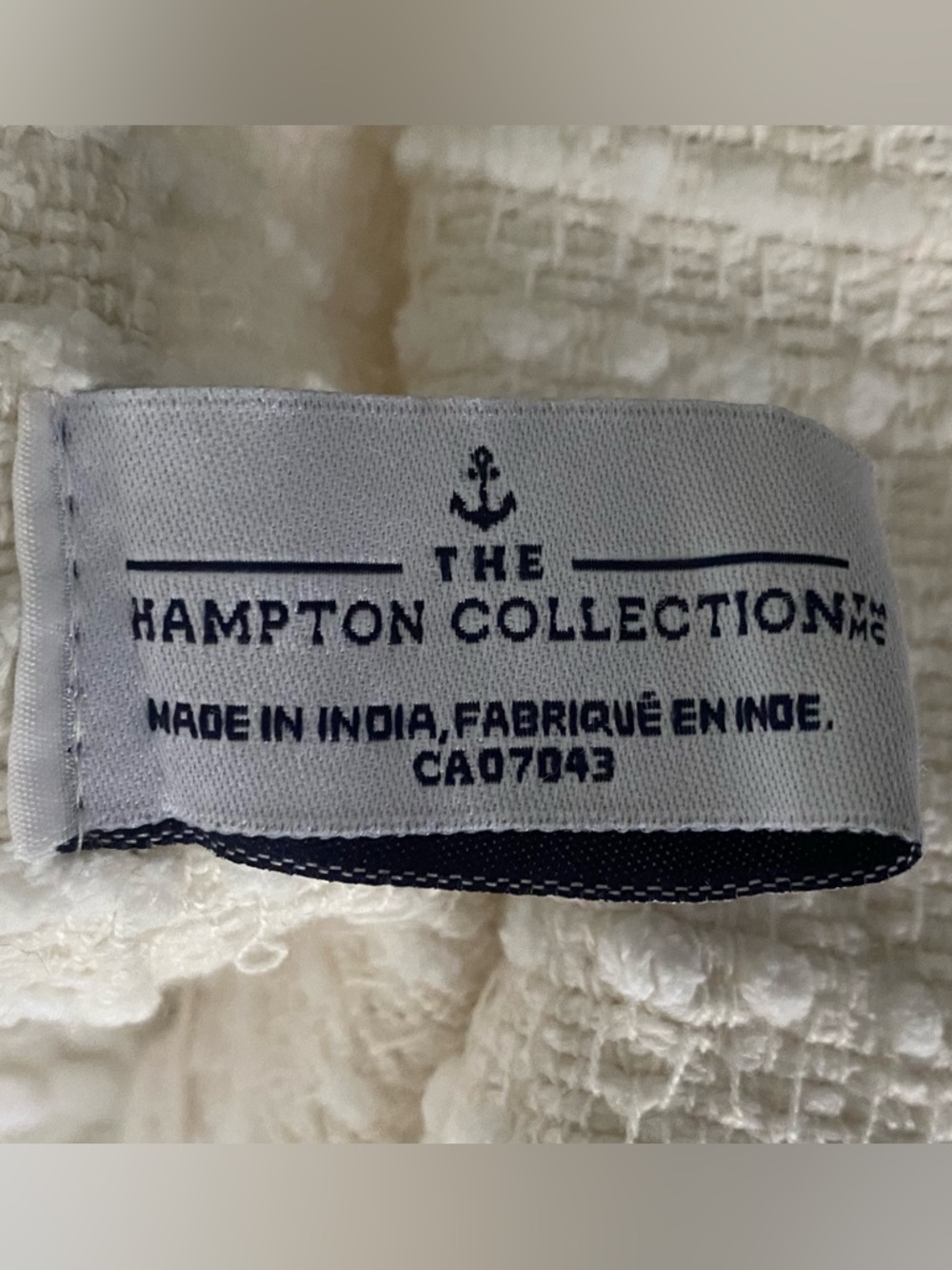 NWT Throw Blanket Hampton Collection Cream Colour/Blue Accents 50x60 - Picture 3 of 6